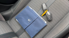 Peugeot 208 1.2 PureTech 100 Allure Premium 5dr Petrol Hatchback